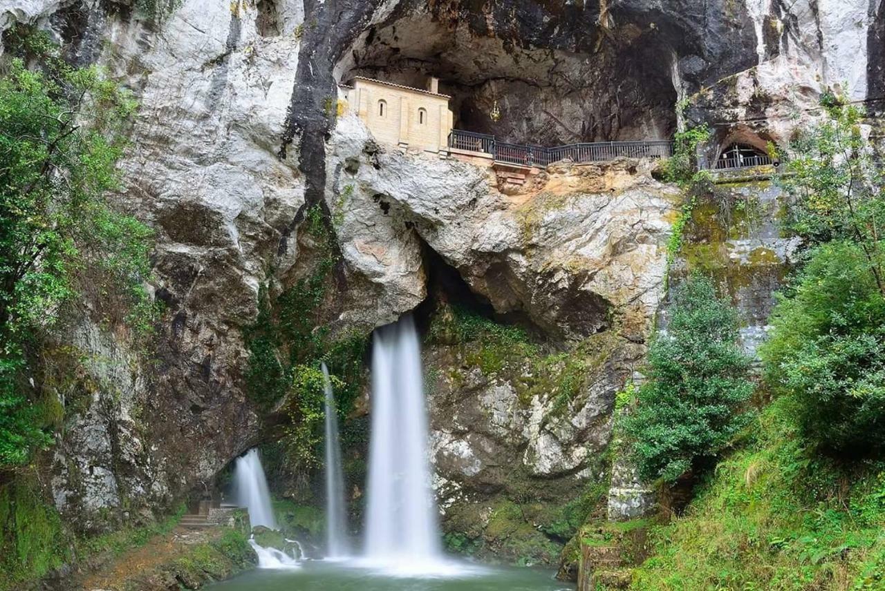 Casa Rural Priena Covadonga Eksteriør billede