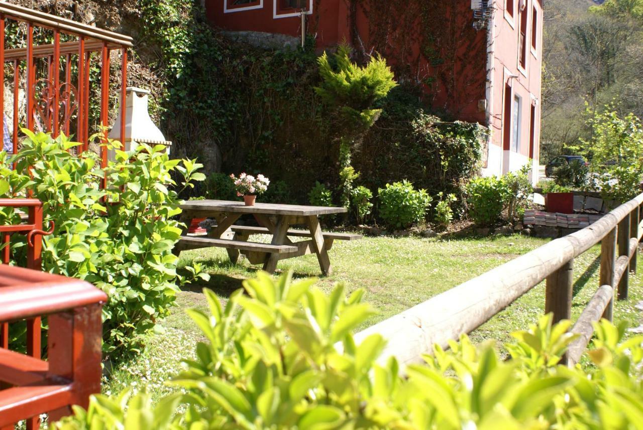 Casa Rural Priena Covadonga Eksteriør billede